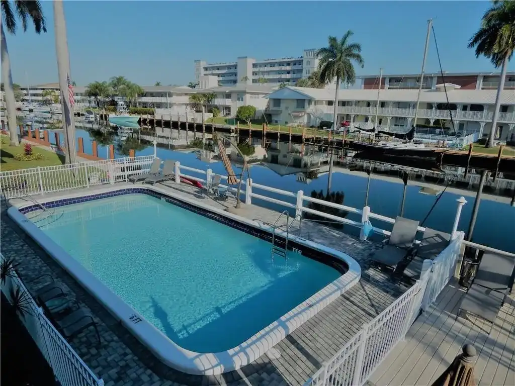 2841 NE 32nd Street # 29, Fort Lauderdale FL 33306