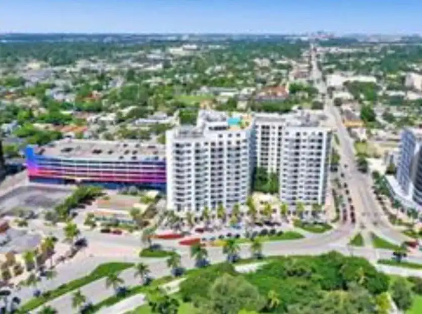1830 Radius Drive # 526, Hollywood FL 33020