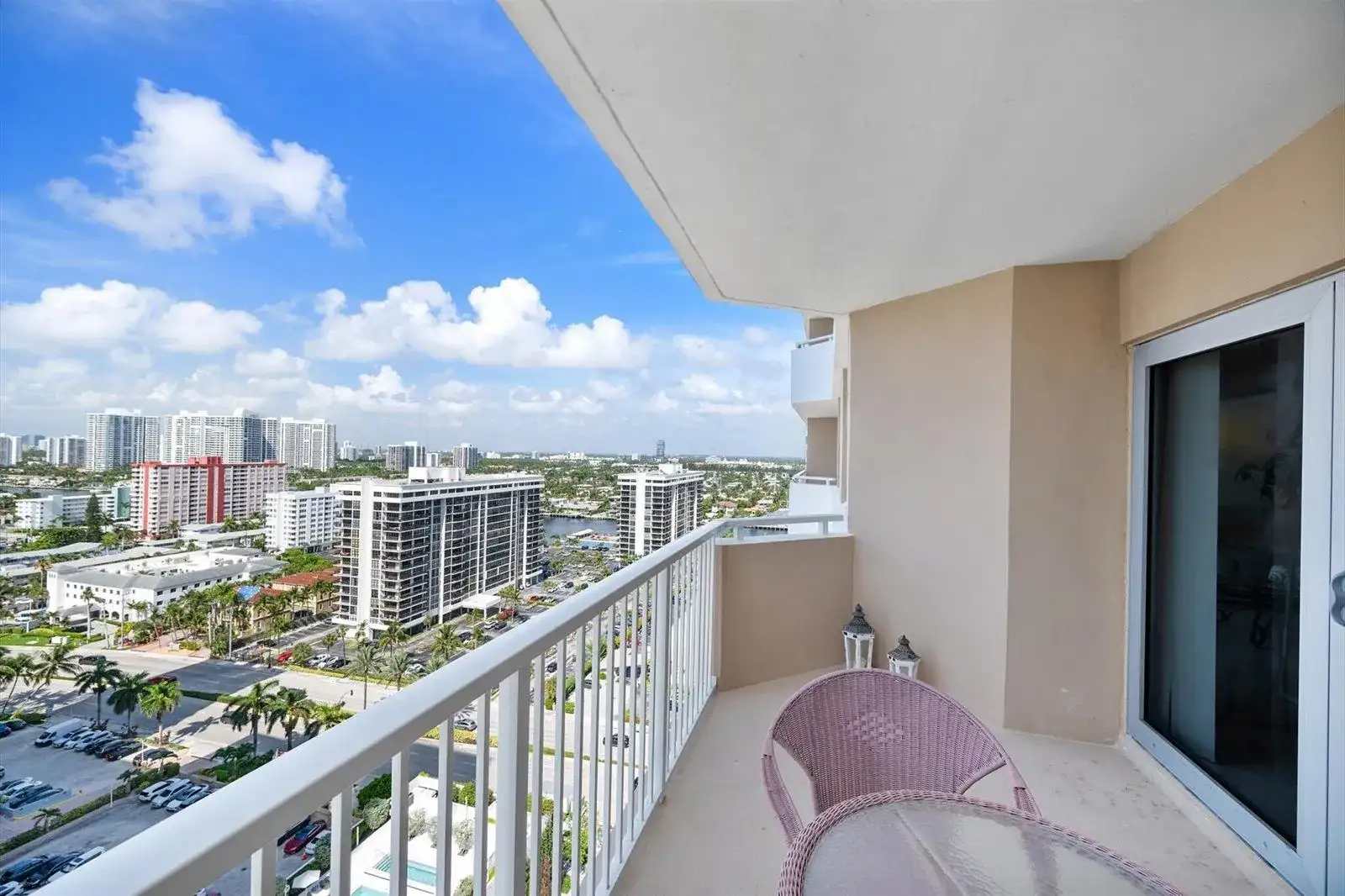 1980 S Ocean Drive # 19a, Hallandale Beach FL 33009 photo 4