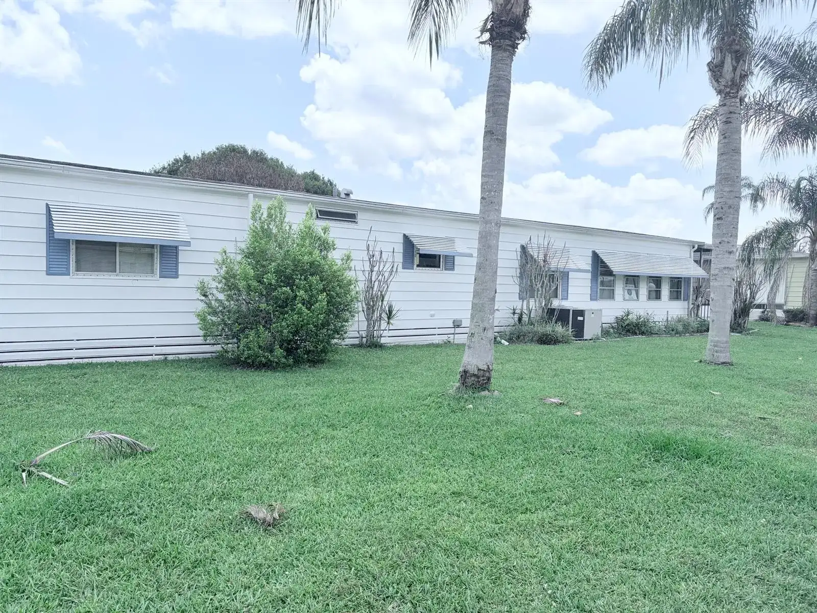 52 Camino Del Rio, Port St. Lucie FL 34952 photo 2