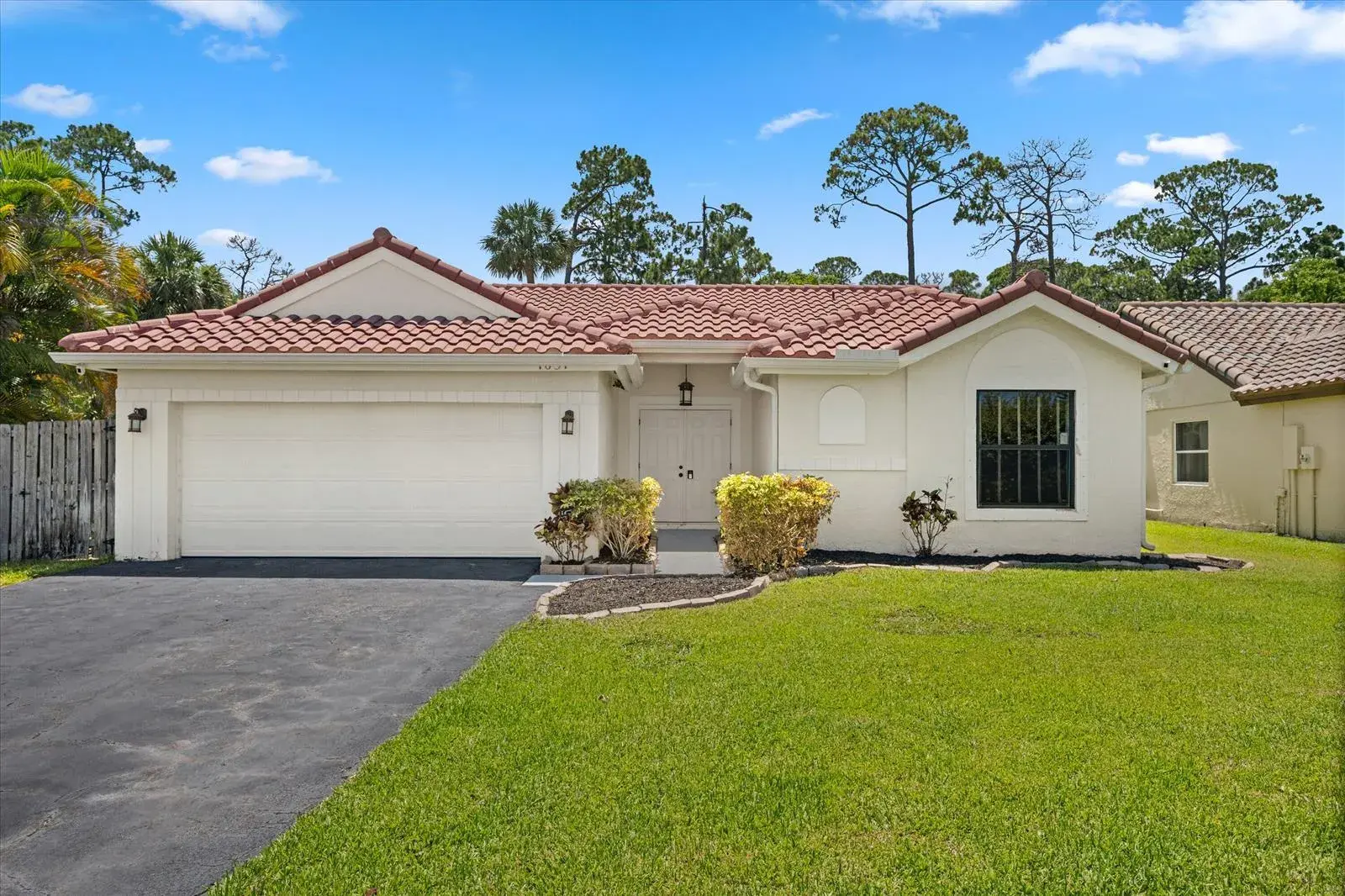 1051 New Parkview Place, Haverhill FL 33417