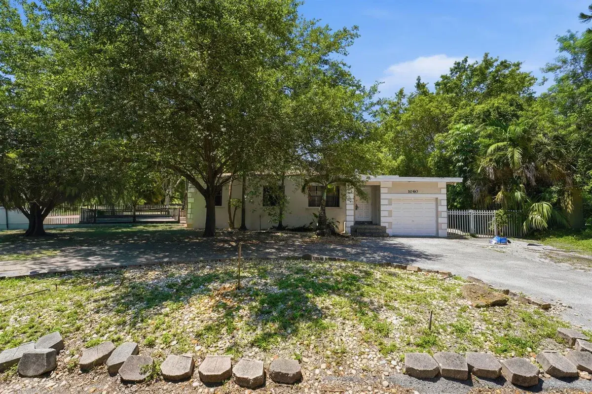 1060 NE 123rd Street, North Miami FL 33161