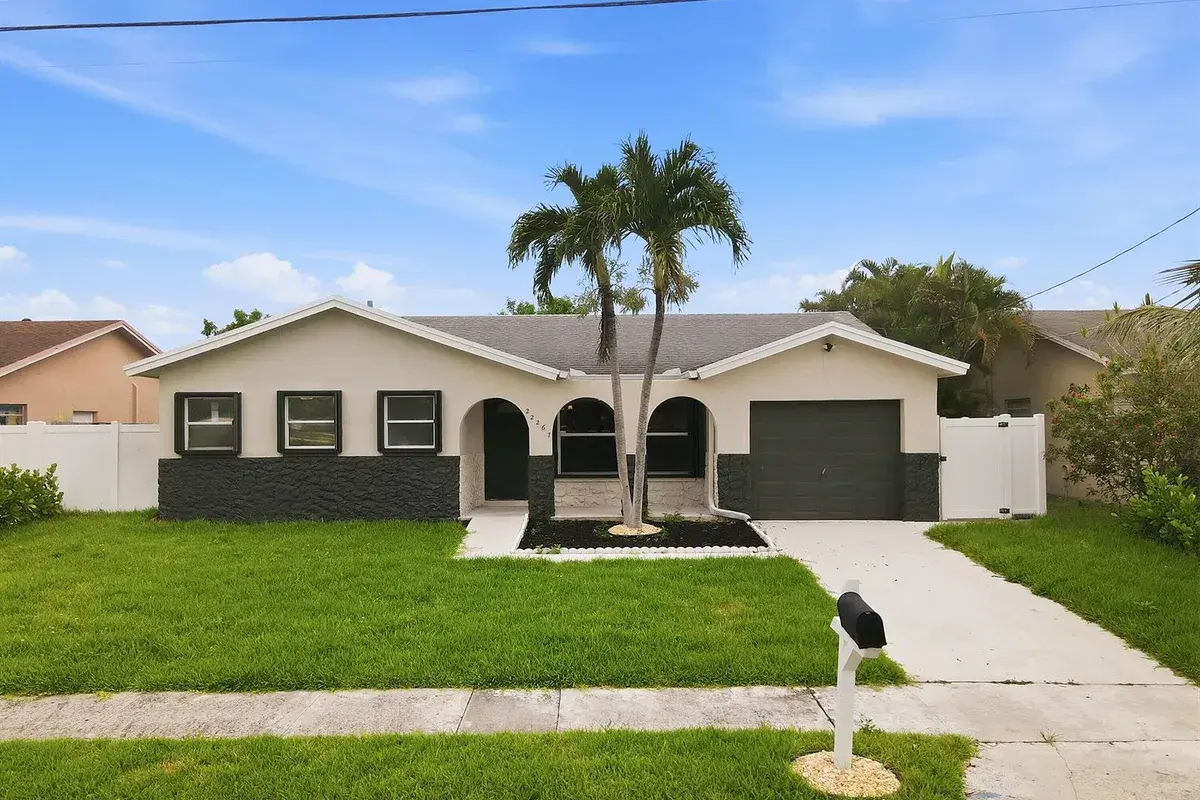 22267 SW 57th Avenue, Boca Raton FL 33428