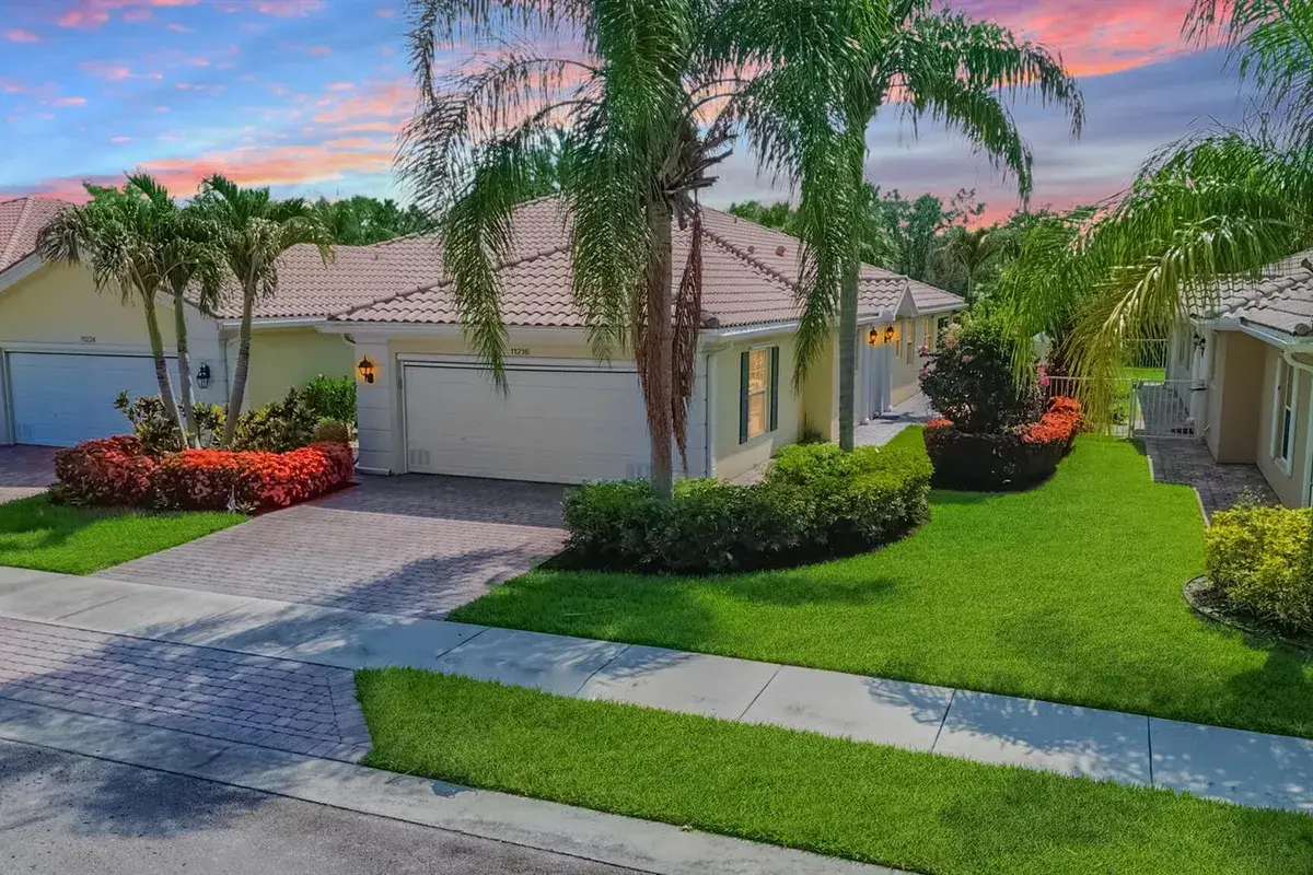 11216 SW Pembroke Drive, Port St. Lucie FL 34987