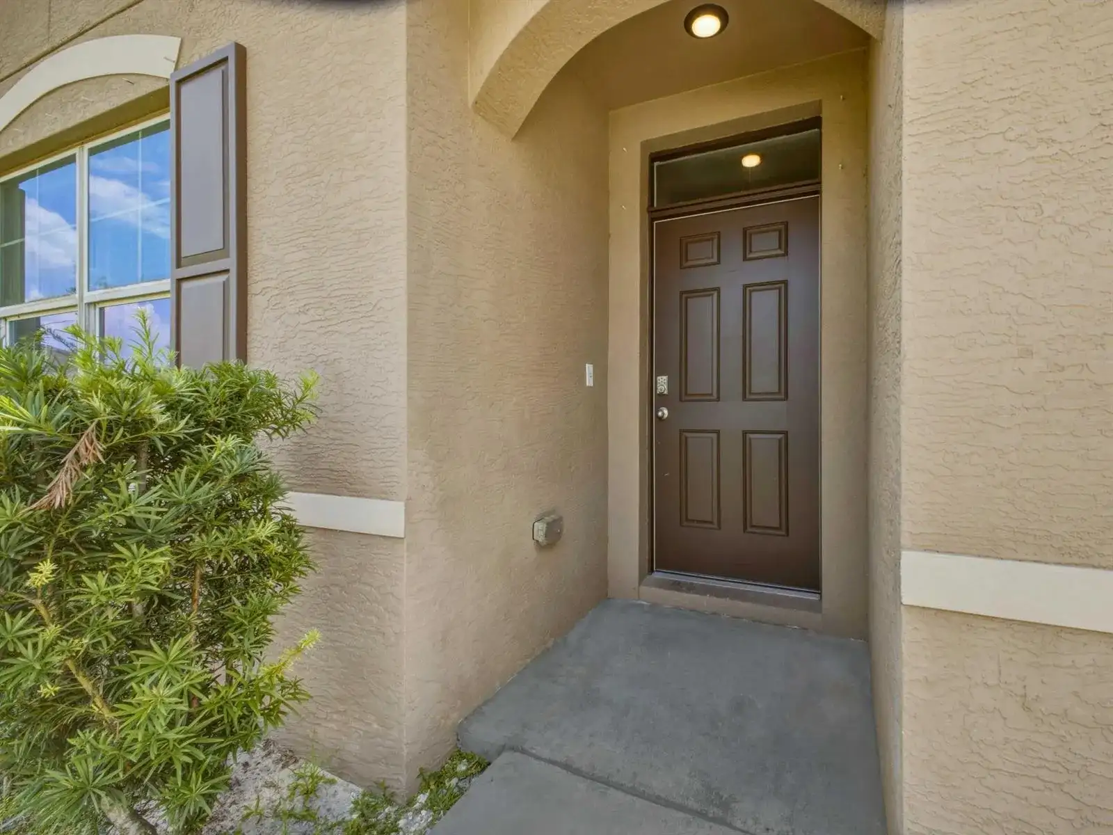 718 SW Crean Terrace SW, Port St. Lucie FL 34953 photo 3