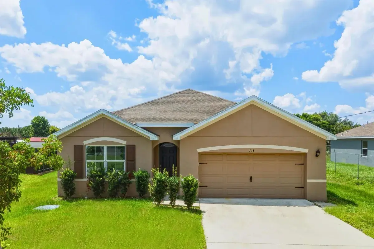 718 SW Crean Terrace SW, Port St. Lucie FL 34953