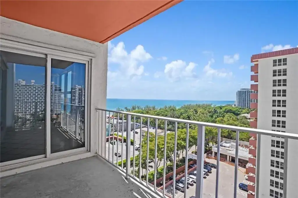 3000 E Sunrise Boulevard # 12e, Fort Lauderdale FL 33304 photo 3