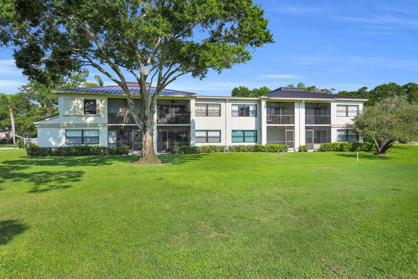 12962 Briarlake Drive # 202, West Palm Beach FL 33418 photo 3