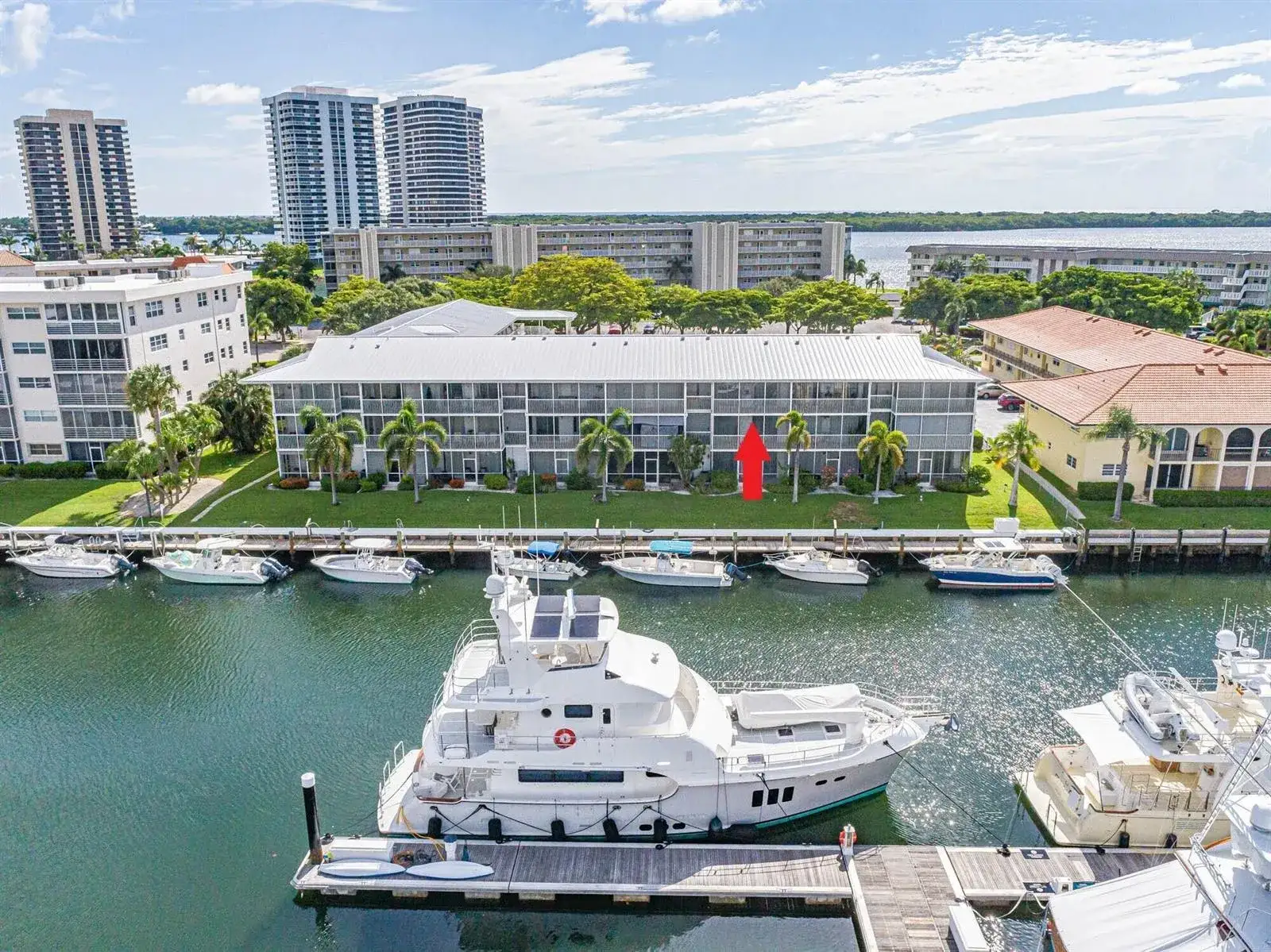 37 Yacht Club Drive # 310, North Palm Beach FL 33408