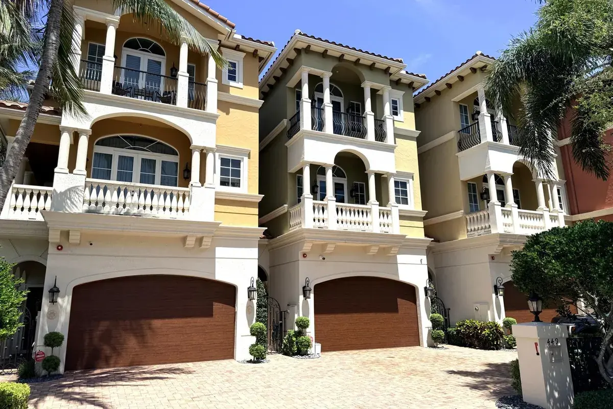 449 NE 19th Avenue, Deerfield Beach FL 33441