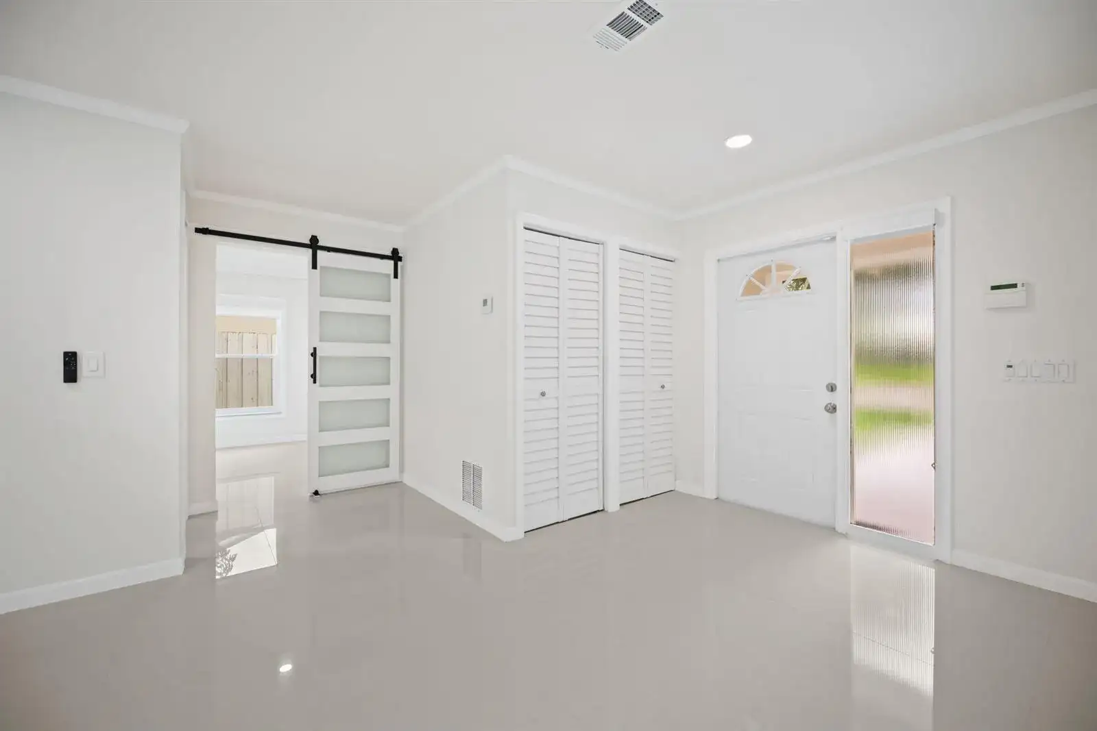 561 SW 168th Terrace, Weston FL 33326 photo 3