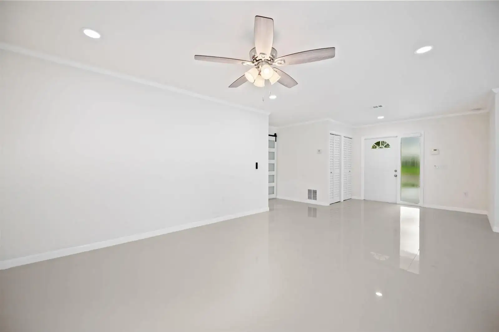 561 SW 168th Terrace, Weston FL 33326 photo 4
