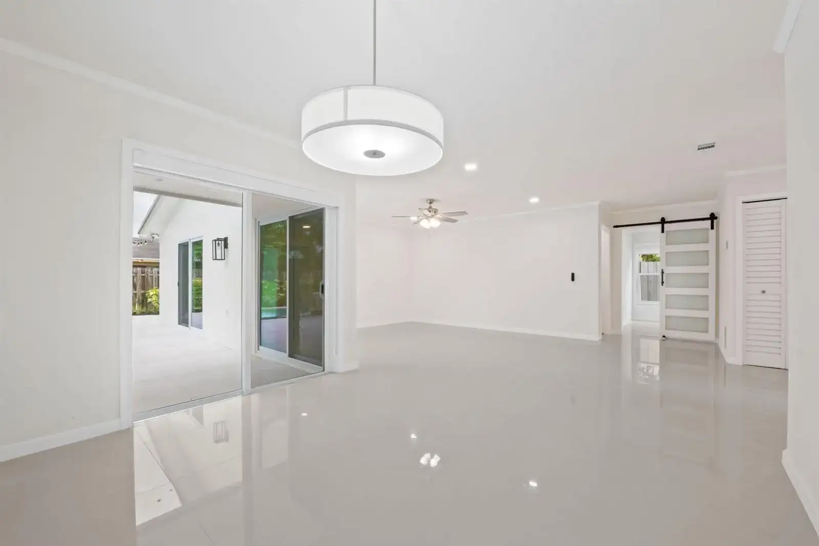 561 SW 168th Terrace, Weston FL 33326 photo 5
