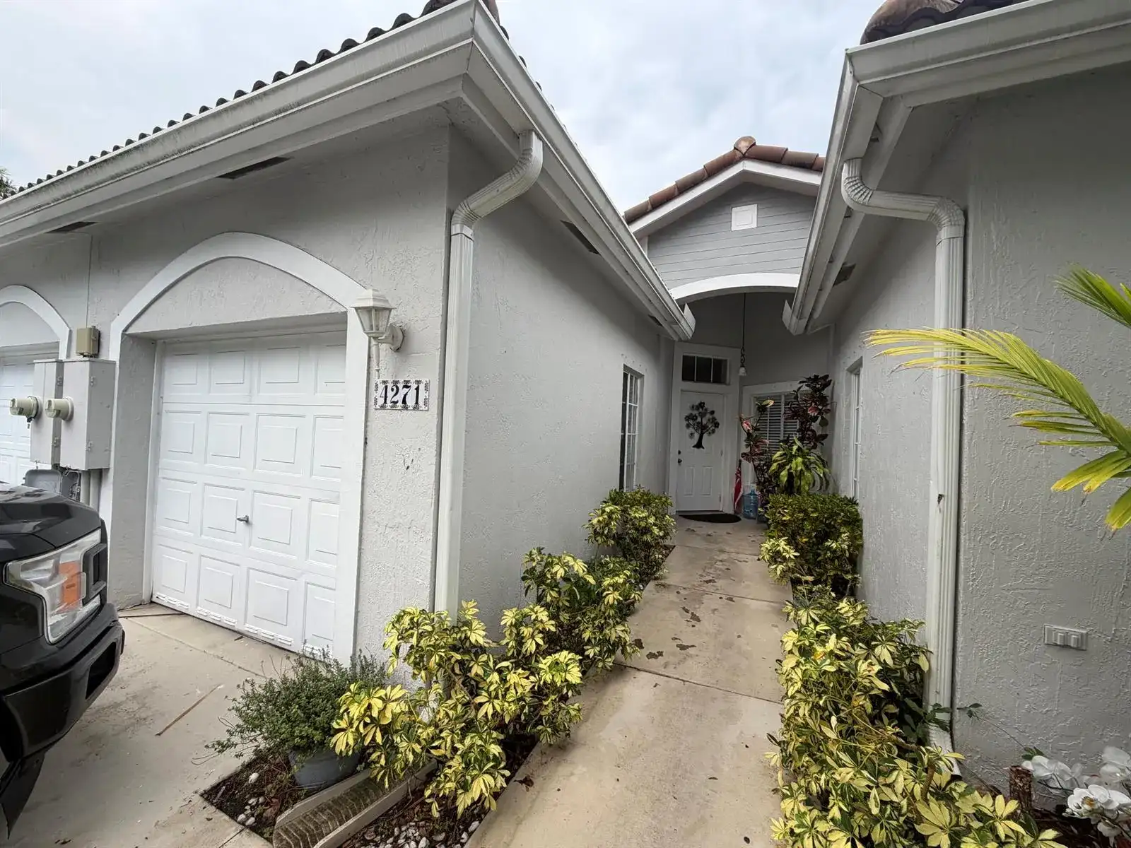 4271 SW 10th Court, Deerfield Beach FL 33442 photo 2