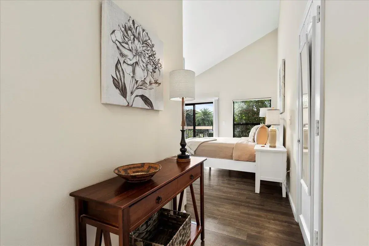 11863 Wimbledon Circle # 540, Wellington FL 33414
