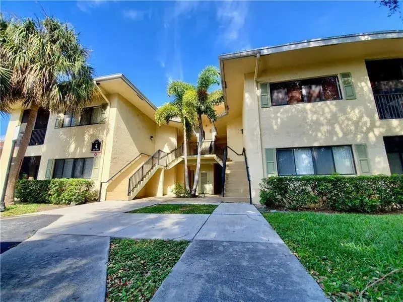 2445 SW 18th Terrace # 413, Fort Lauderdale FL 33315