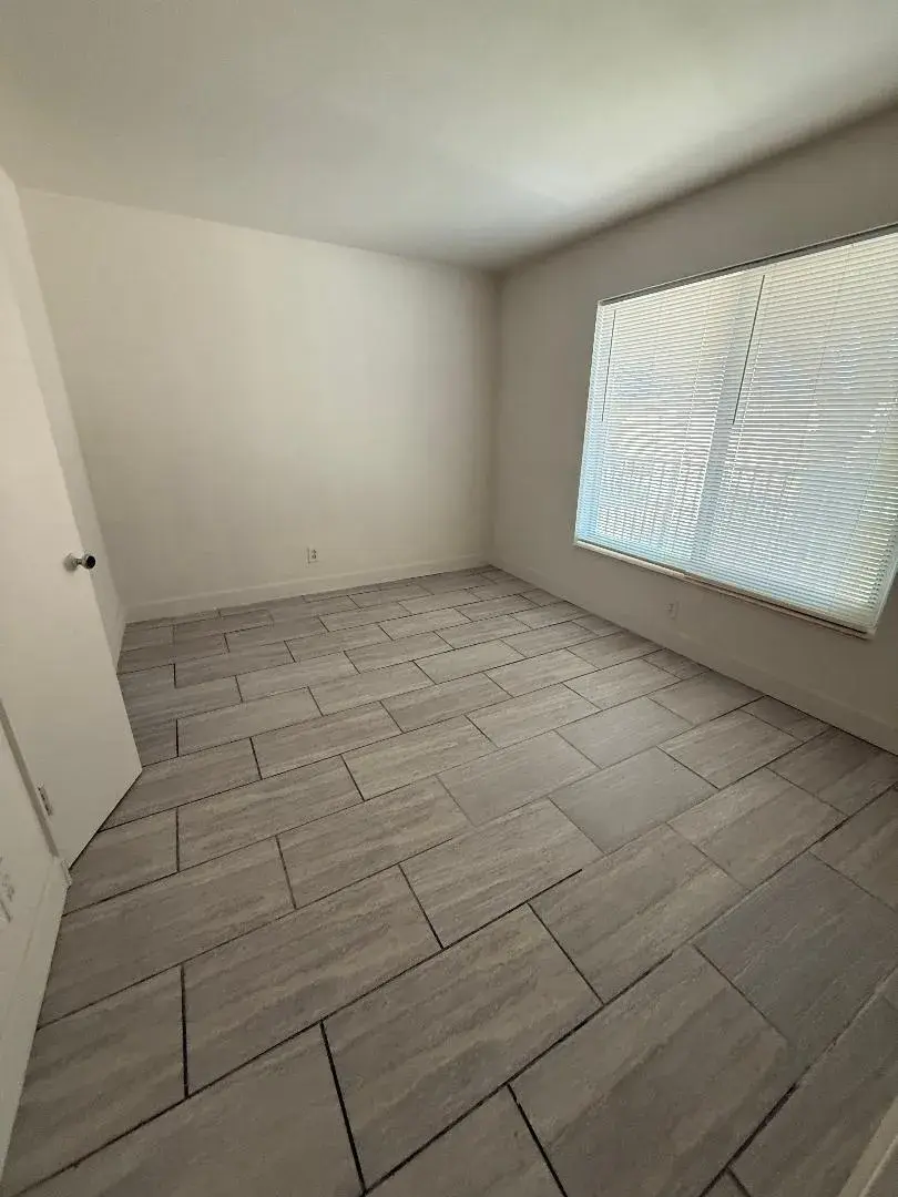2317 NE 2nd Street # 5, Pompano Beach FL 33062