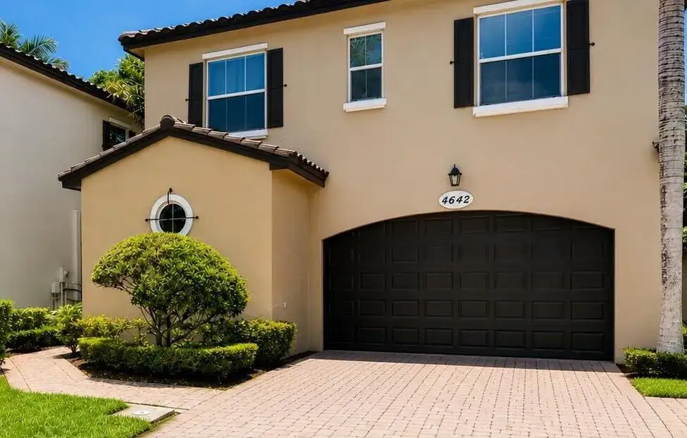 4642 Mediterranean Circle # 4642, Palm Beach Gardens FL 33418