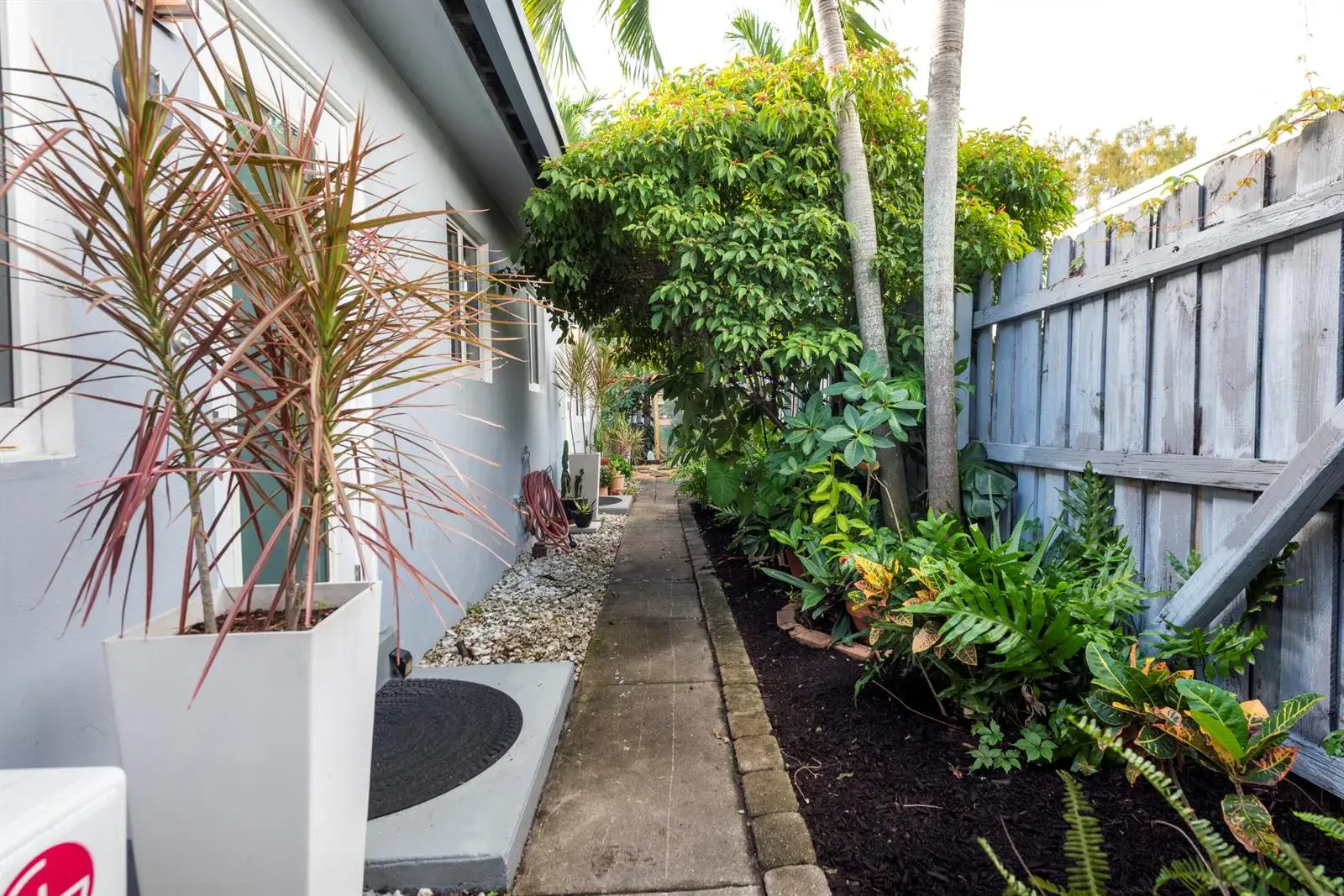 1528 NE 33rd Street # 1, Oakland Park FL 33334