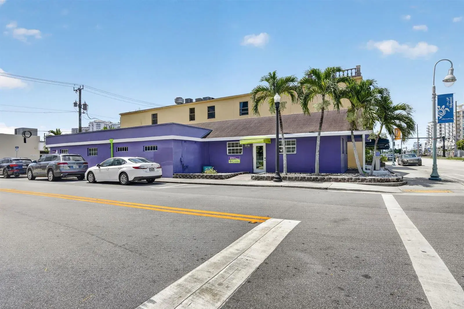 2040 Polk Street, Hollywood FL 33020