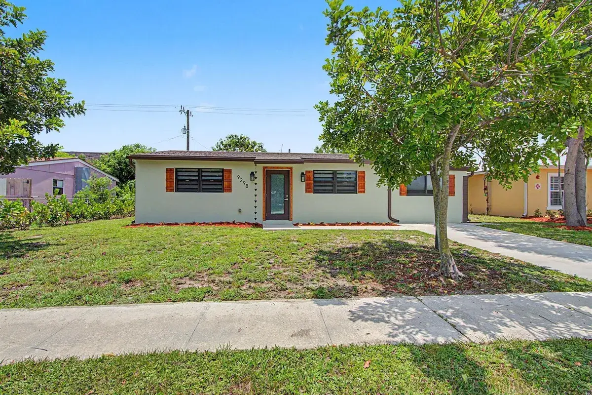 9298 Birmingham Drive, Palm Beach Gardens FL 33410