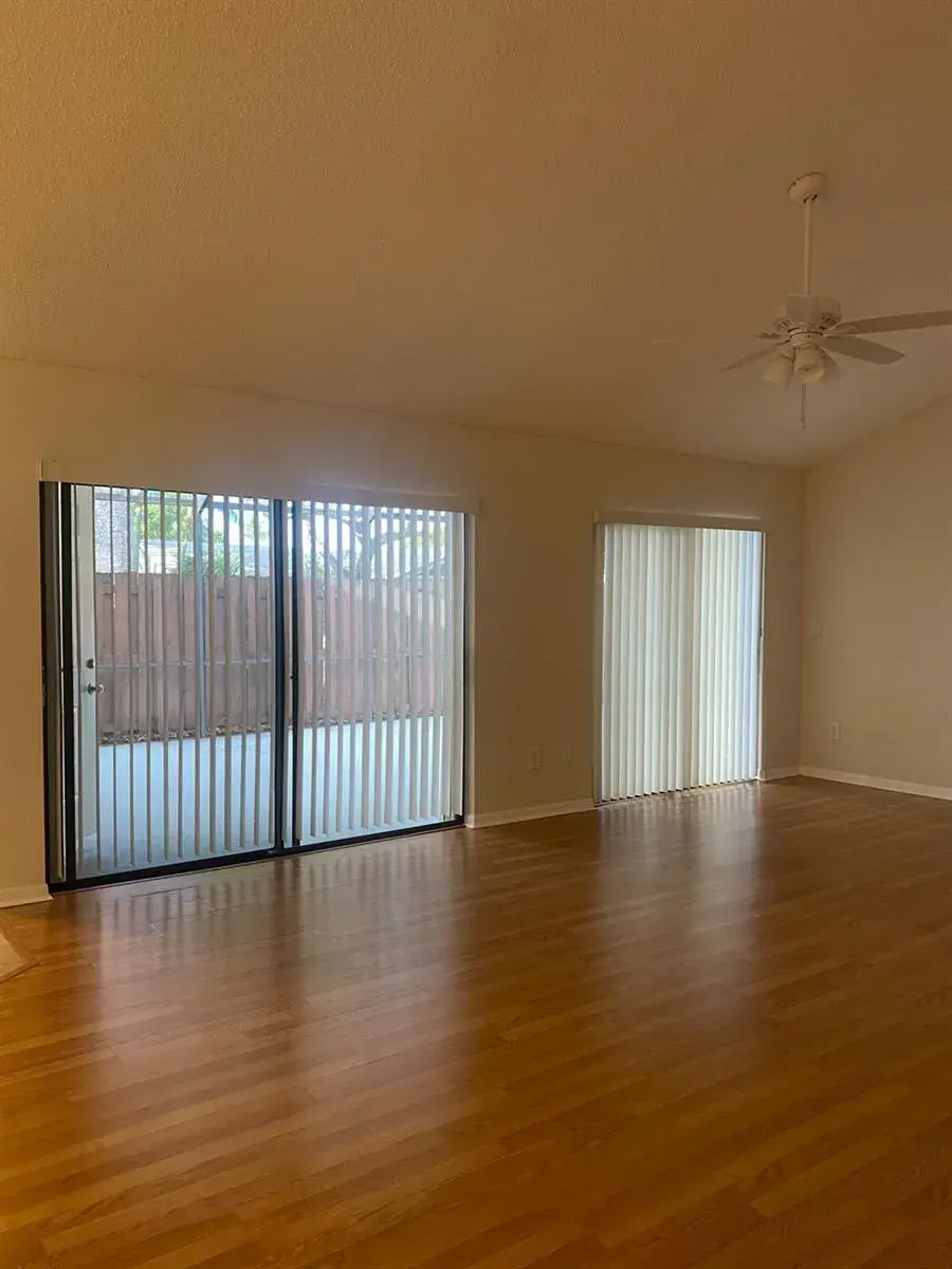 1230 Summit Pl Circle Unit C, West Palm Beach FL 33415