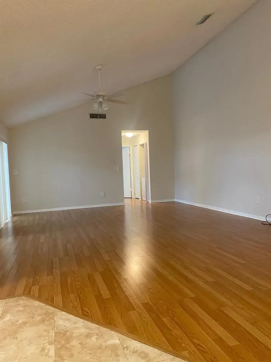 1230 Summit Pl Circle Unit C, West Palm Beach FL 33415