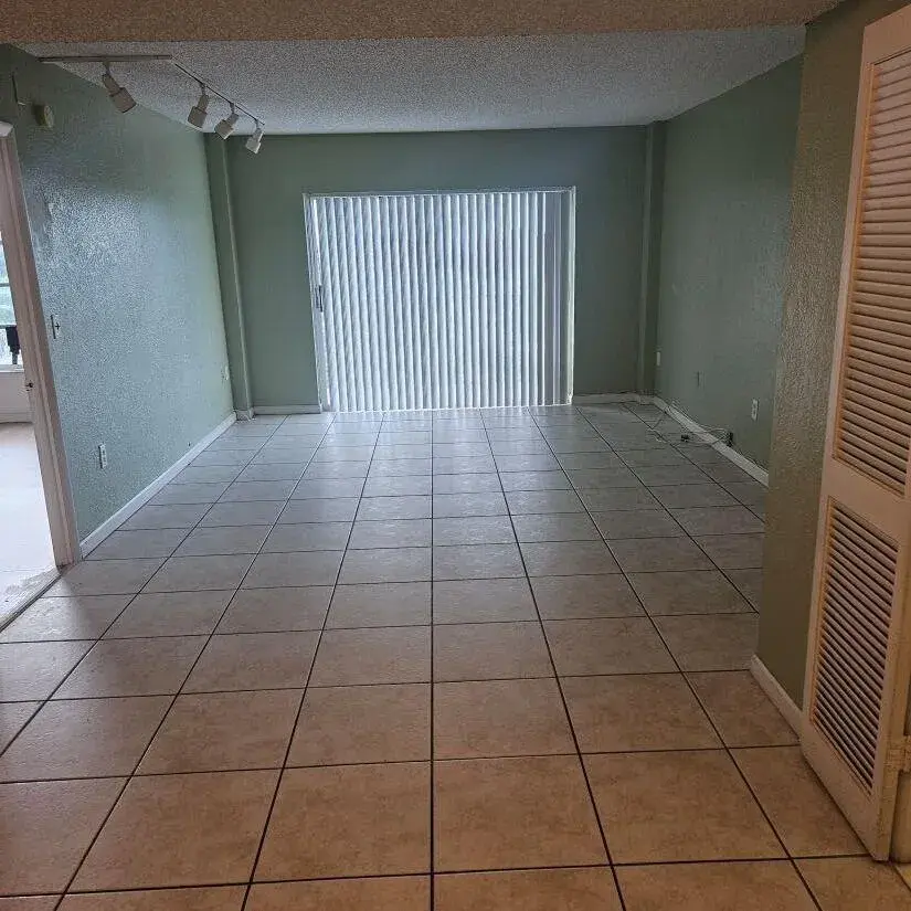 4174 Inverrary Drive # 603, Lauderhill FL 33319