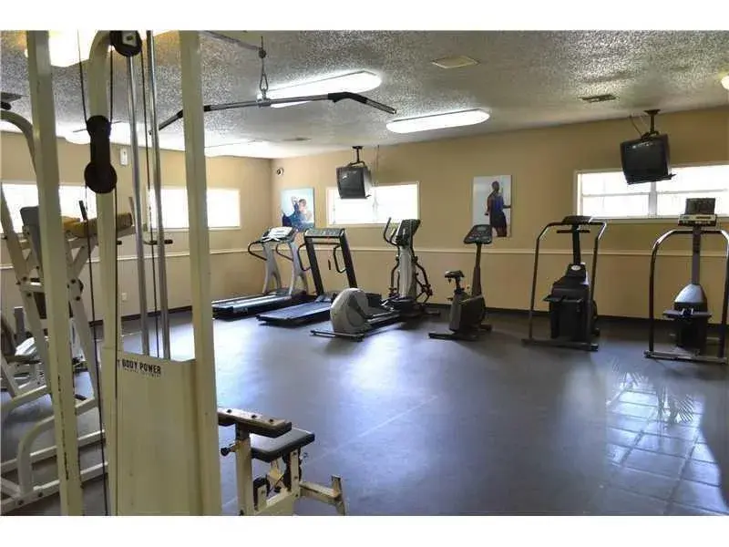 18352 NW 68th Avenue # H, Hialeah FL 33015