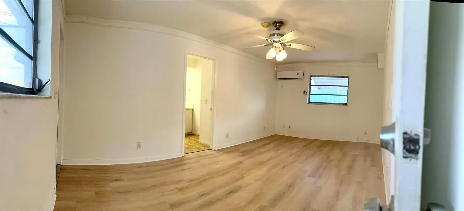 1650 NW 43rd Street, Oakland Park FL 33309