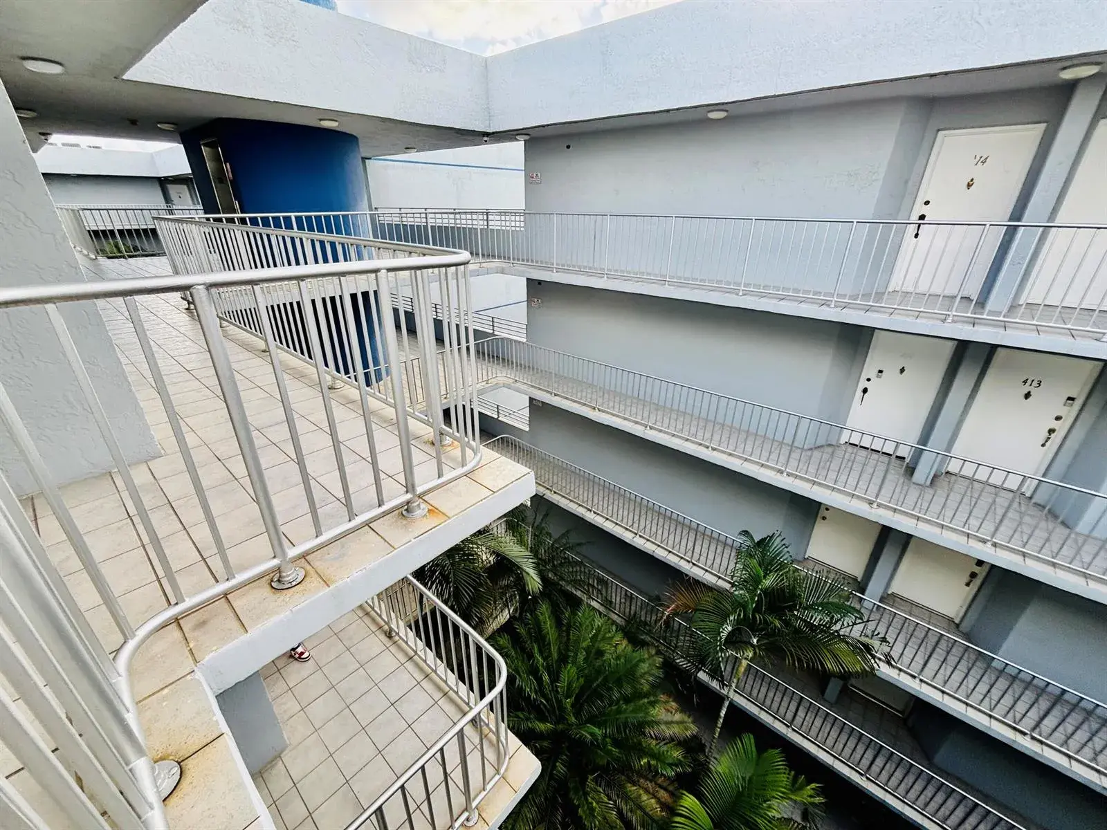 8201 NW 8th Street # 509, Miami FL 33126
