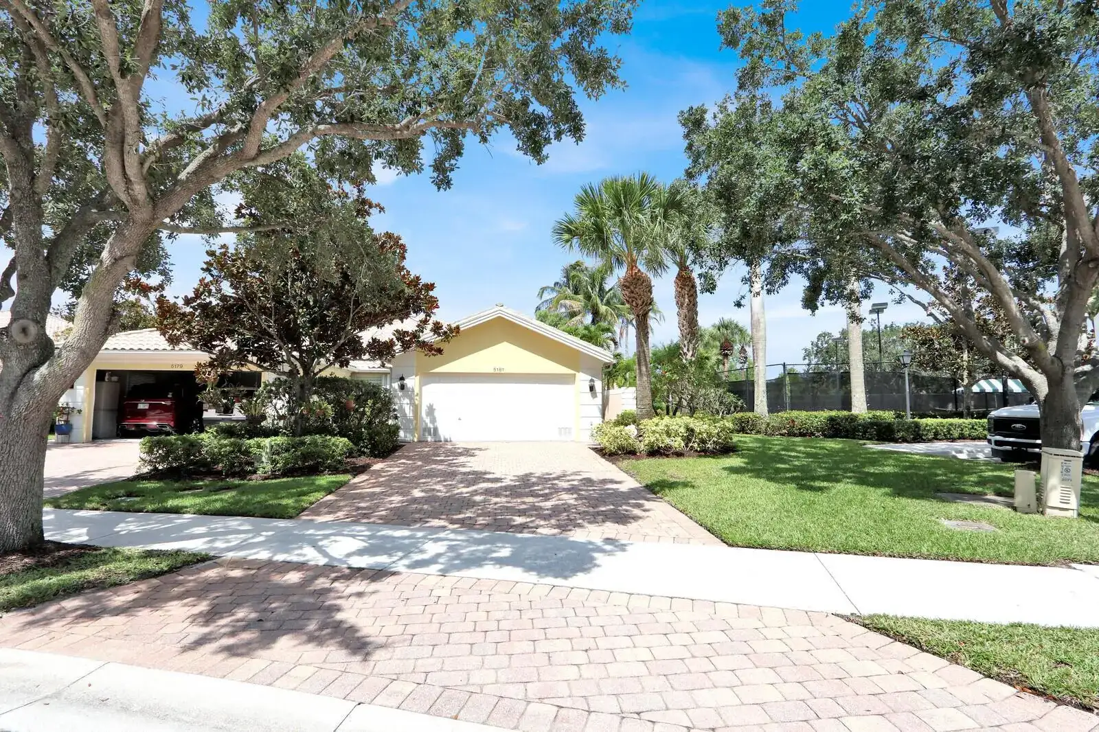 5181 Magnolia Bay Circle, Palm Beach Gardens FL 33418 photo 2