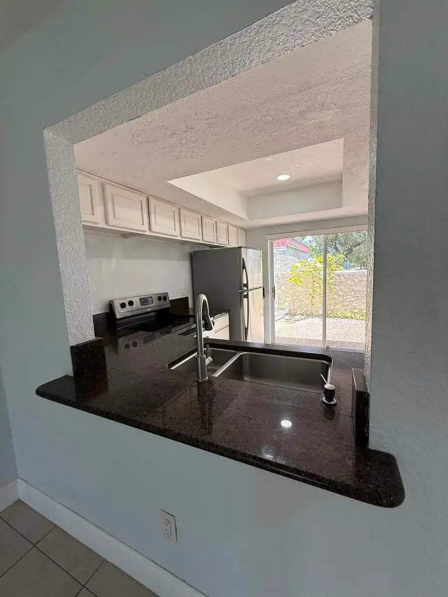 9640 NW 65th Street # D10, Tamarac FL 33321 photo 3