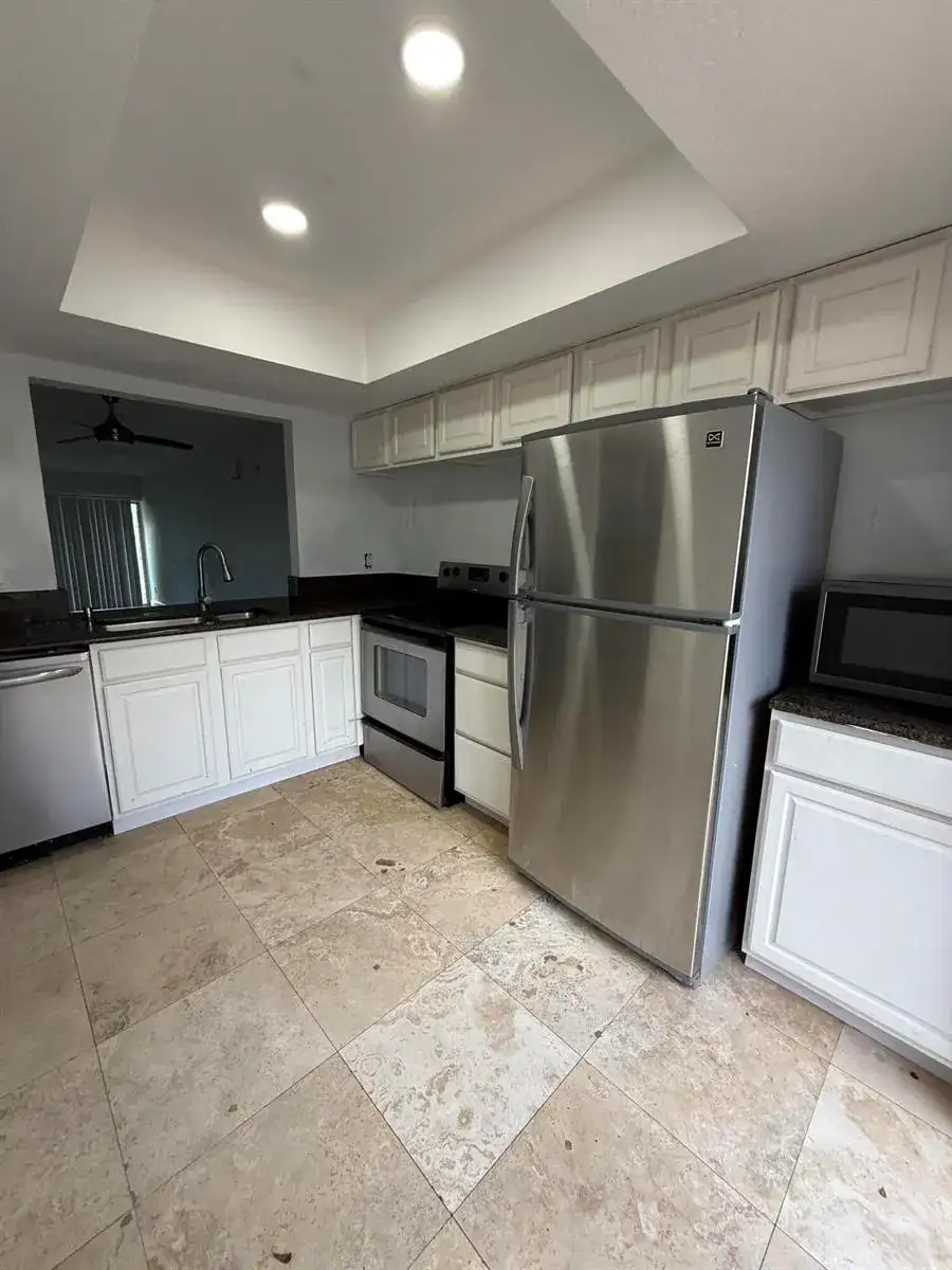 9640 NW 65th Street # D10, Tamarac FL 33321 photo 5