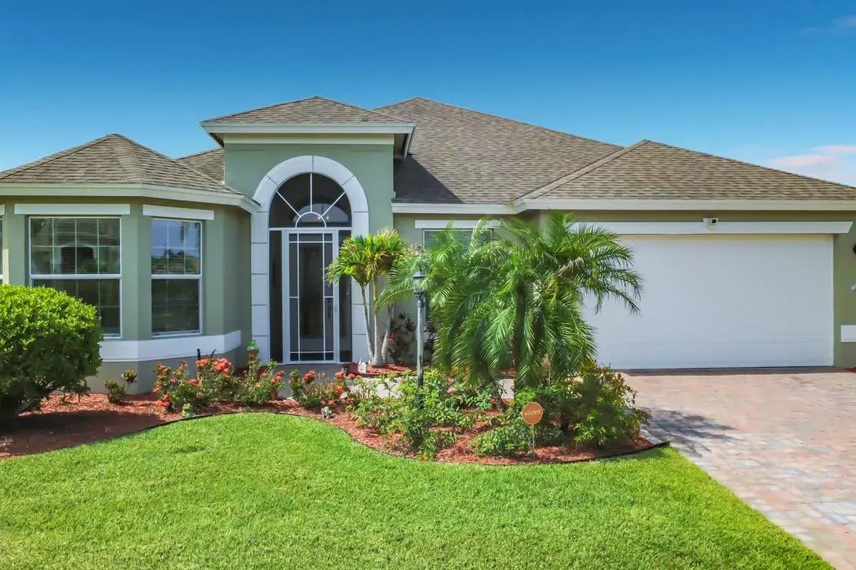 728 Fortunella Circle SW, Vero Beach FL 32968