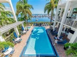 815 NW Flagler Avenue # 302, Stuart FL 34994 photo 3
