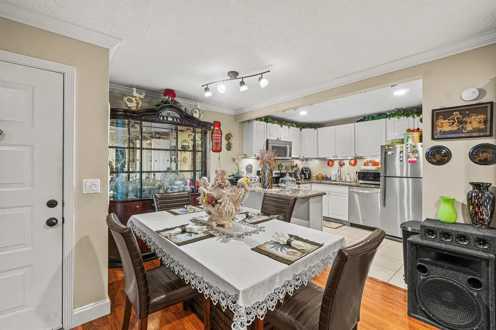 526 Shady Pine Way # D2, FL 33415 photo 3