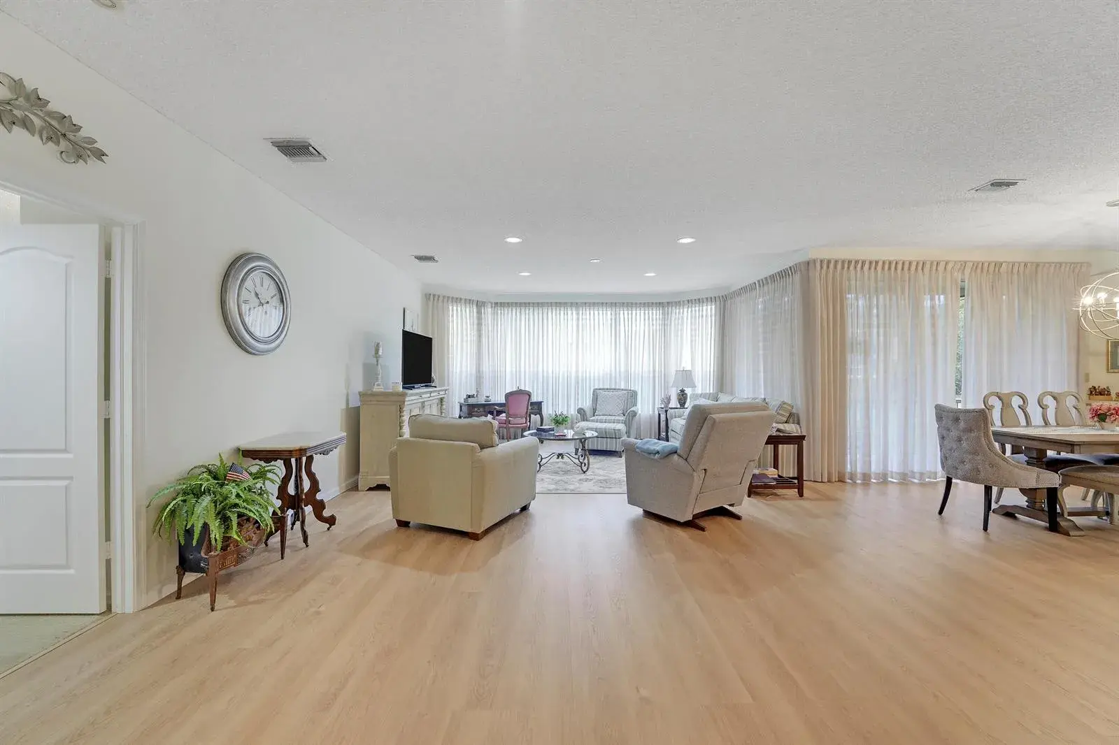 110 Legendary Circle, Palm Beach Gardens FL 33418