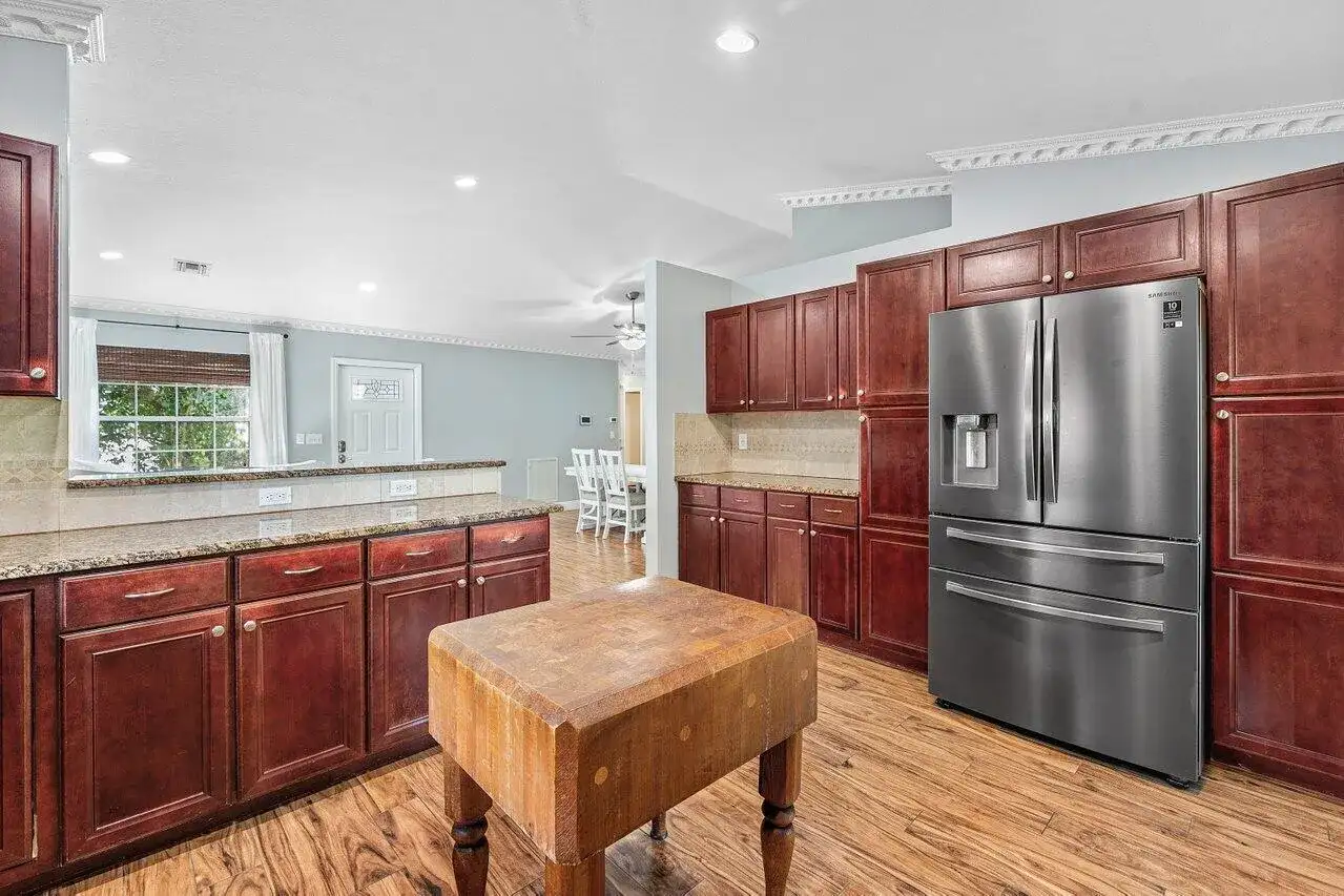 5418 Club Circle, Haverhill FL 33415 photo 4