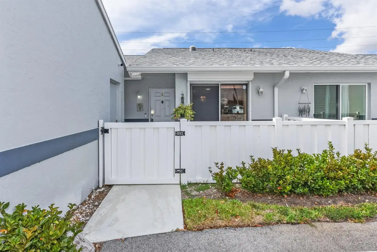 2641 W Gately Drive W # 1702, West Palm Beach FL 33415 photo 4