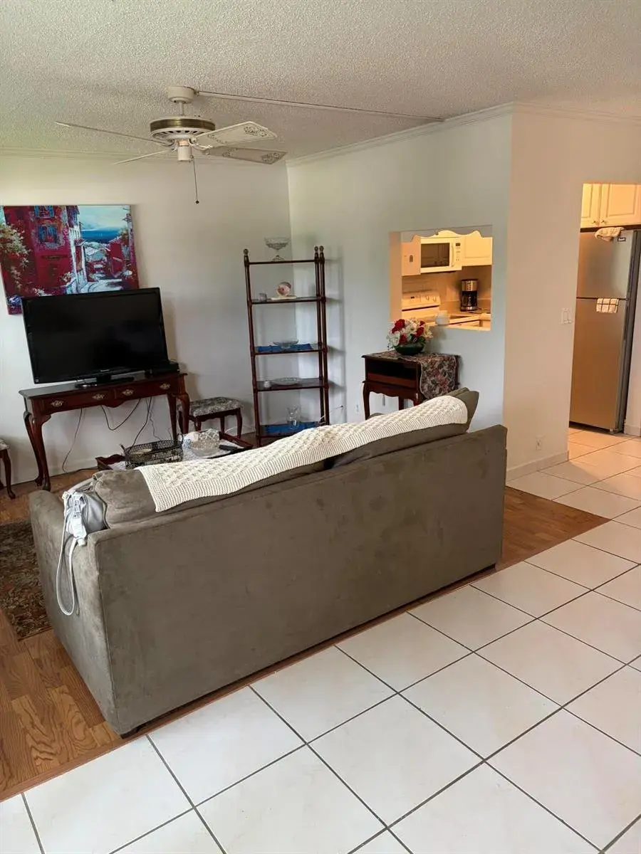 29 Newport B # 29, Deerfield Beach FL 33442