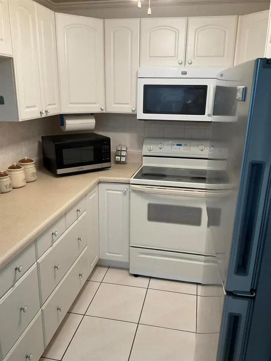 29 Newport B # 29, Deerfield Beach FL 33442