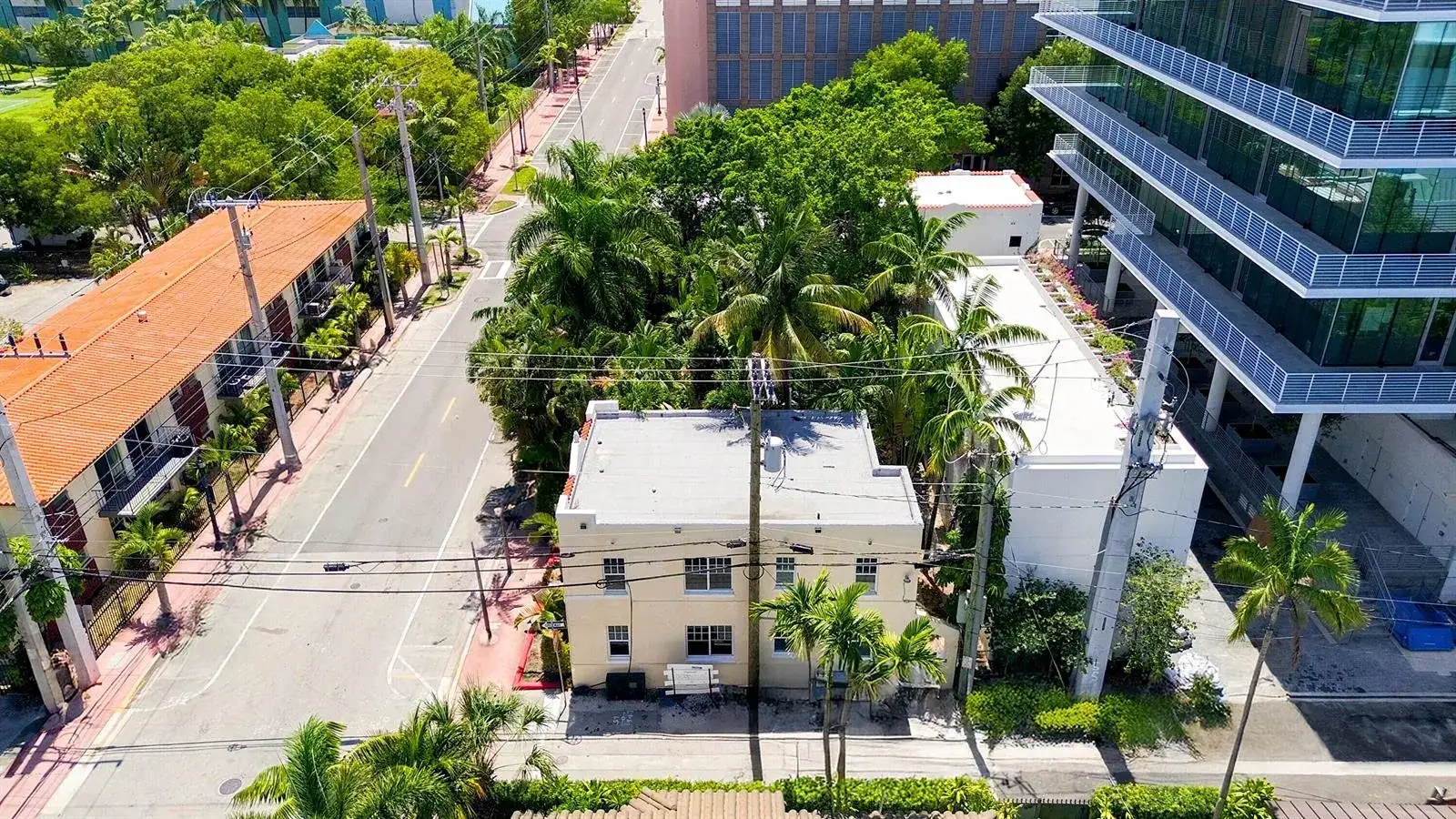 927 4th Street, Miami Beach FL 33139 photo 3