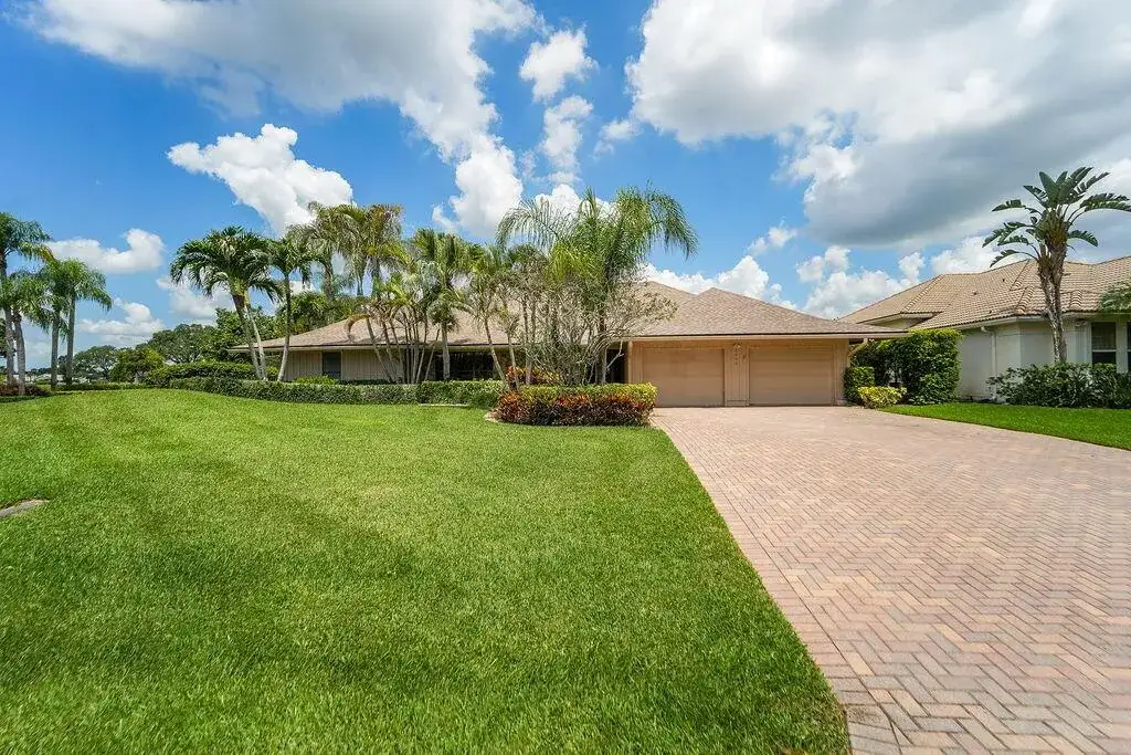 6499 Brandon Street, Palm Beach Gardens FL 33418