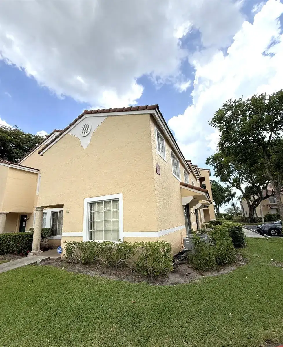 1739 Village Boulevard # 101, West Palm Beach FL 33409 photo 2