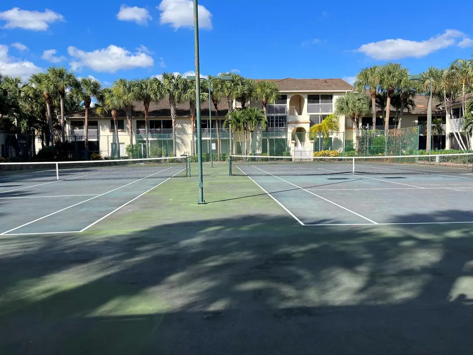 18106 Glenmoor Drive, West Palm Beach FL 33409 photo 5