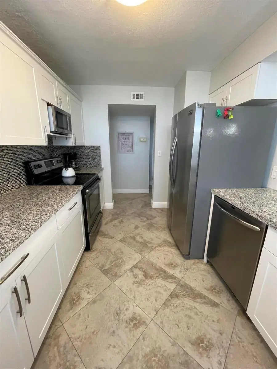955 Dotterel Road # 2511, Delray Beach FL 33444