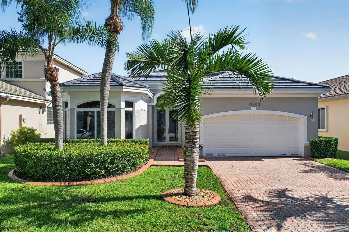 19303 SW 60th Court, Pembroke Pines FL 33332