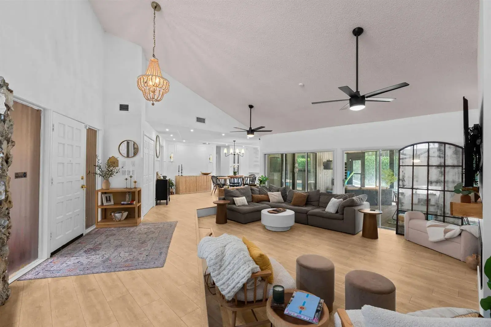 2 Graemoor Terrace, Palm Beach Gardens FL 33418
