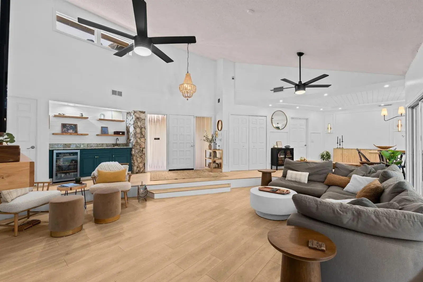 2 Graemoor Terrace, Palm Beach Gardens FL 33418